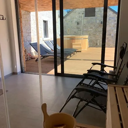 Ferienhaus La Cachette Dans Le Verger Foy-Notre-Dame