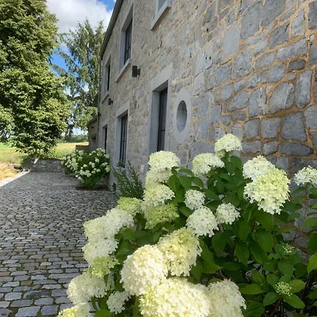 La Cachette Dans Le Verger Foy-Notre-Dame
