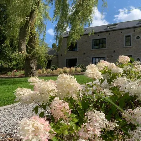 La Cachette Dans Le Verger 度假居